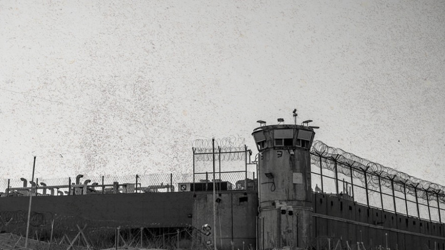 עדויות חושפות: ישראל מפעילה אלימות מינית שיטתית בבתי הכלא - אסירים פלסטינים חשופים לאונס, פגיעות והשפלות קשות עם השפעה הרסנית