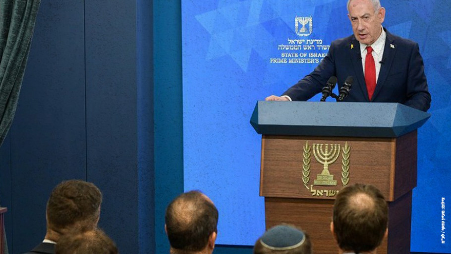 התקשורת מתייצבת, הציבור מציית והפאשיזם מתהווה: על תפקיד התקשורת הישראלית בהתקפה על איראן