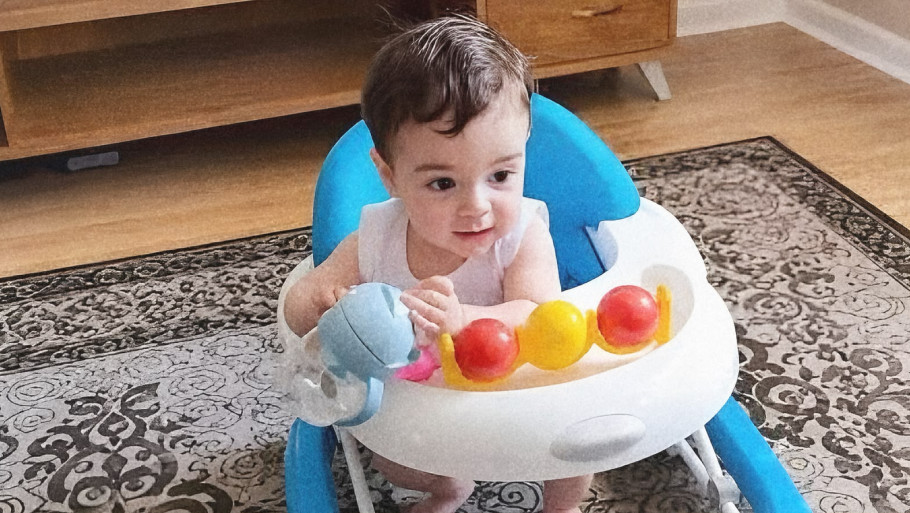 ילדים פלסטינים בקו האש