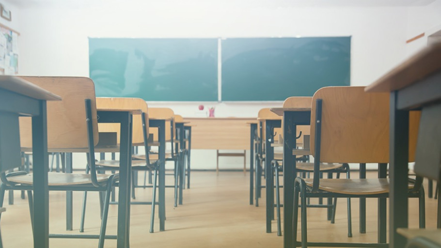 לא סמל, לא אויב, רק מורה: מורות ערביות בבתי ספר יהודיים לא סמל, לא אויב, רק מורה: מורות ערביות בבתי ספר יהודיים