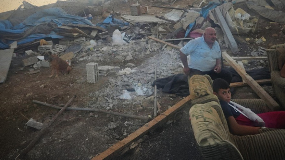 בין צווי בג"ץ להריסות בעמק הירדן: "זה רק פיסת נייר"  - סיפורו של קדרי דראע’מה